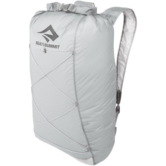 Berghaus RIDGE-SEEKER GTX JKT BLK/BLK jacket with membrane, size L + SEA TO SUMMIT Ultra-Sil Dry Day Pack Grey backpack Berghaus RIDGE-SEEKER GTX JKT BLK/BLK jacket with membrane, size L + SEA TO SUMMIT Ultra-Sil Dry Day Pack Grey backpack
