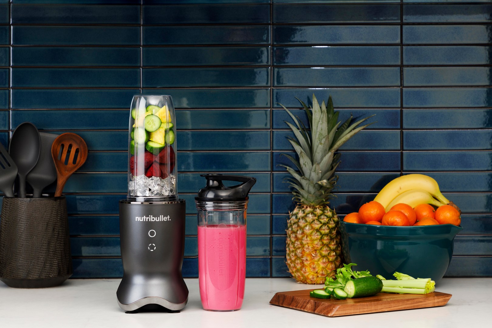 NutriBullet NB1206DGCC blender 0.9 L Tabletop blender 1200 W Black, Transparent NutriBullet NB1206DGCC blender 0.9 L Tabletop blender 1200 W Black, Transparent