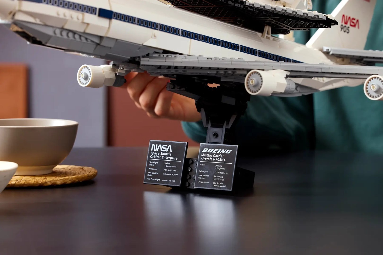 LEGO ICONS 10360 Shuttle Carrier Aircraft LEGO ICONS 10360 Shuttle Carrier Aircraft
