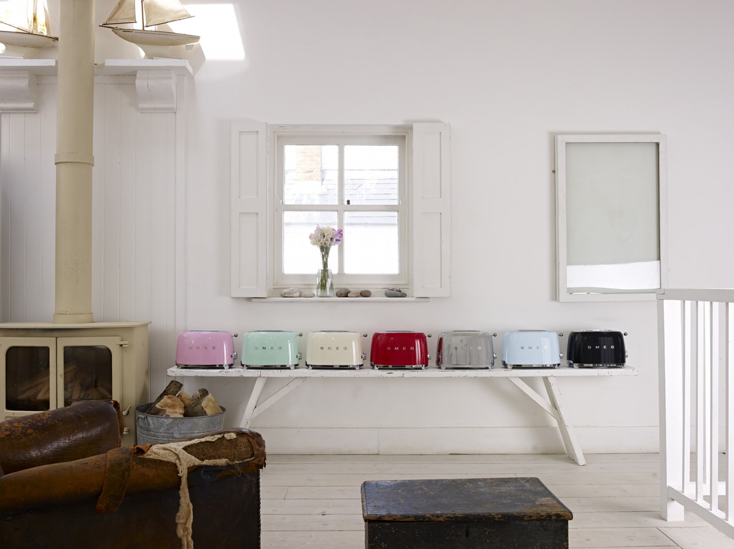 Smeg 50's Style Toaster TSF01RDEU Red Smeg 50's Style Toaster TSF01RDEU Red