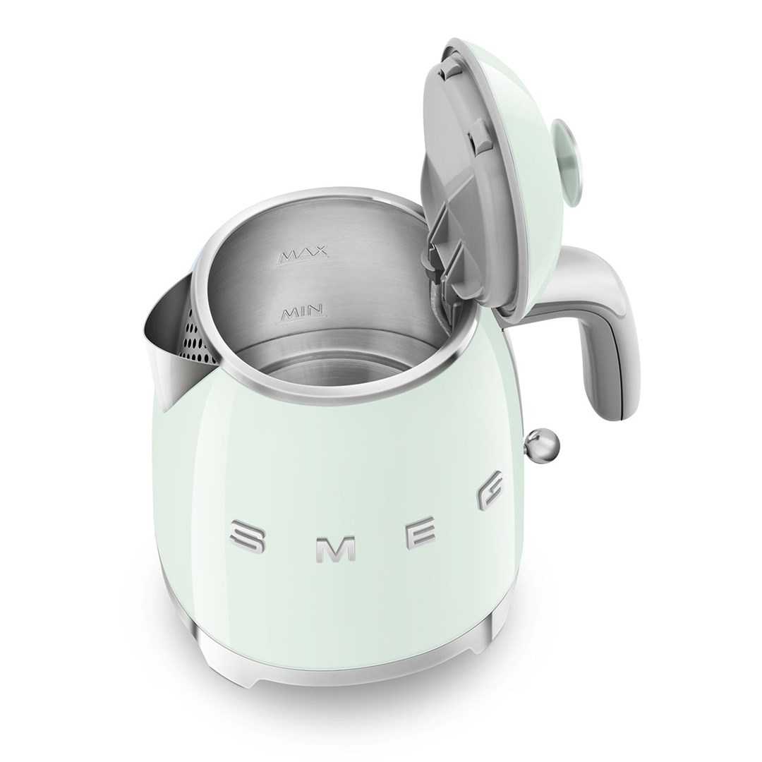 Smeg 50's Style Kettles KLF05PGEU Pastel Green Smeg 50's Style Kettles KLF05PGEU Pastel Green