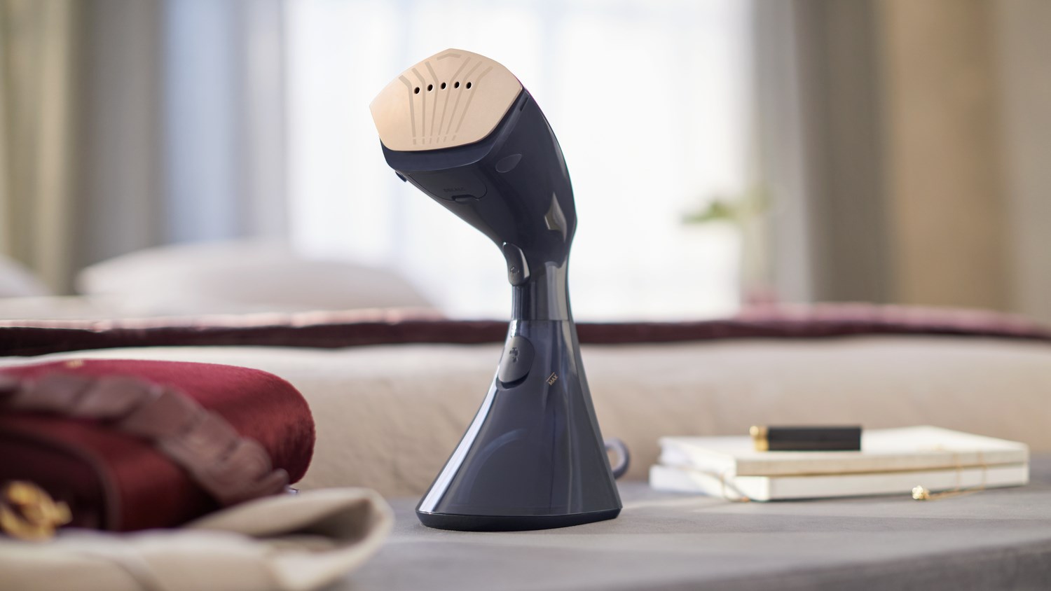 Philips | GC810/20 | Steamer | Handheld | 1600 W | 0.23 L | 32 g/min | Black Philips | GC810/20 | Steamer | Handheld | 1600 W | 0.23 L | 32 g/min | Black