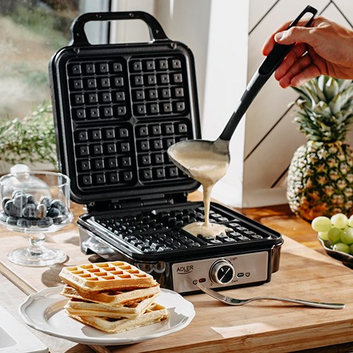 Adler AD 3083 waffle iron 4 waffle 1800 W Black, Silver Adler AD 3083 waffle iron 4 waffle 1800 W Black, Silver