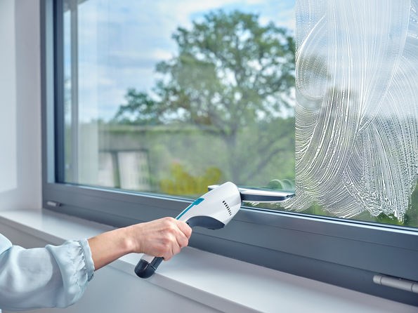Leifheit 51030 electric window cleaner White Leifheit 51030 electric window cleaner White
