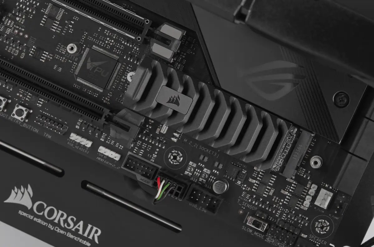 Corsair MP600 PRO XT 8 TB M.2 PCI Express 4.0 NVMe 3D TLC NAND Corsair MP600 PRO XT 8 TB M.2 PCI Express 4.0 NVMe 3D TLC NAND