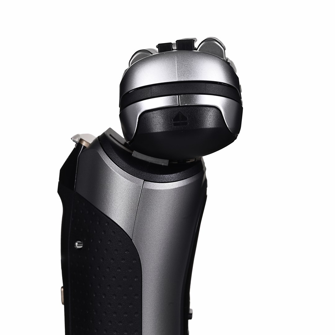 Braun Series 9 Pro+ 9575cc Wet & Dry Foil shaver Trimmer Metallic Braun Series 9 Pro+ 9575cc Wet & Dry Foil shaver Trimmer Metallic