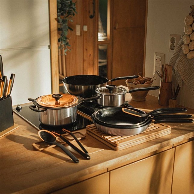 Fiskars 1072314 frying pan Sauteuse pan Round Fiskars 1072314 frying pan Sauteuse pan Round