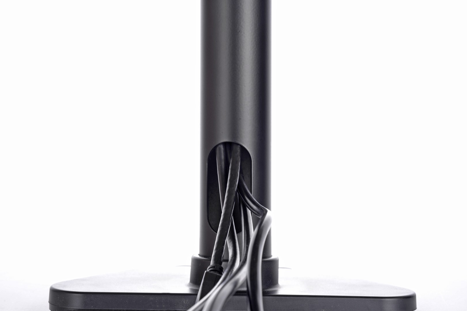 iiyama The DS1002D-B1 is a desk mount stand for two flat screens up to 30” iiyama The DS1002D-B1 is a desk mount stand for two flat screens up to 30”
