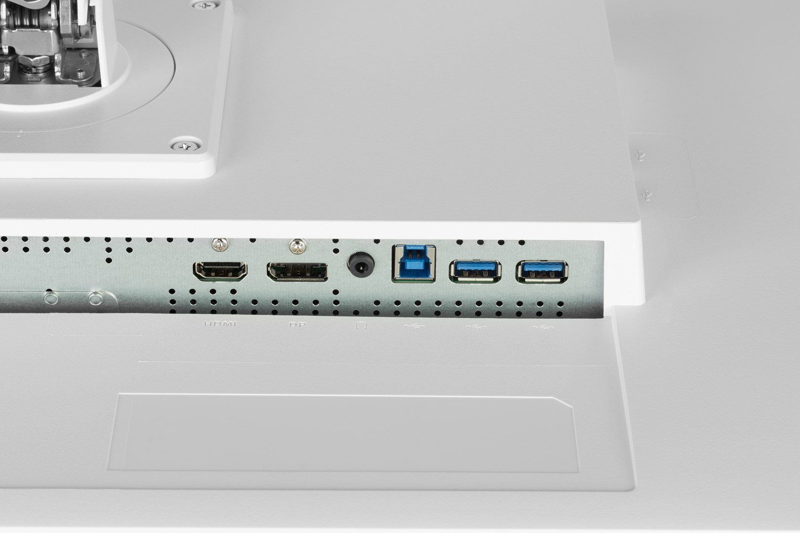 iiyama ProLite 27” QHD IPS technology panel with USB hub and 100Hz refresh rate and 150mm height adjustable stand iiyama ProLite 27” QHD IPS technology panel with USB hub and 100Hz refresh rate and 150mm height adjustable stand