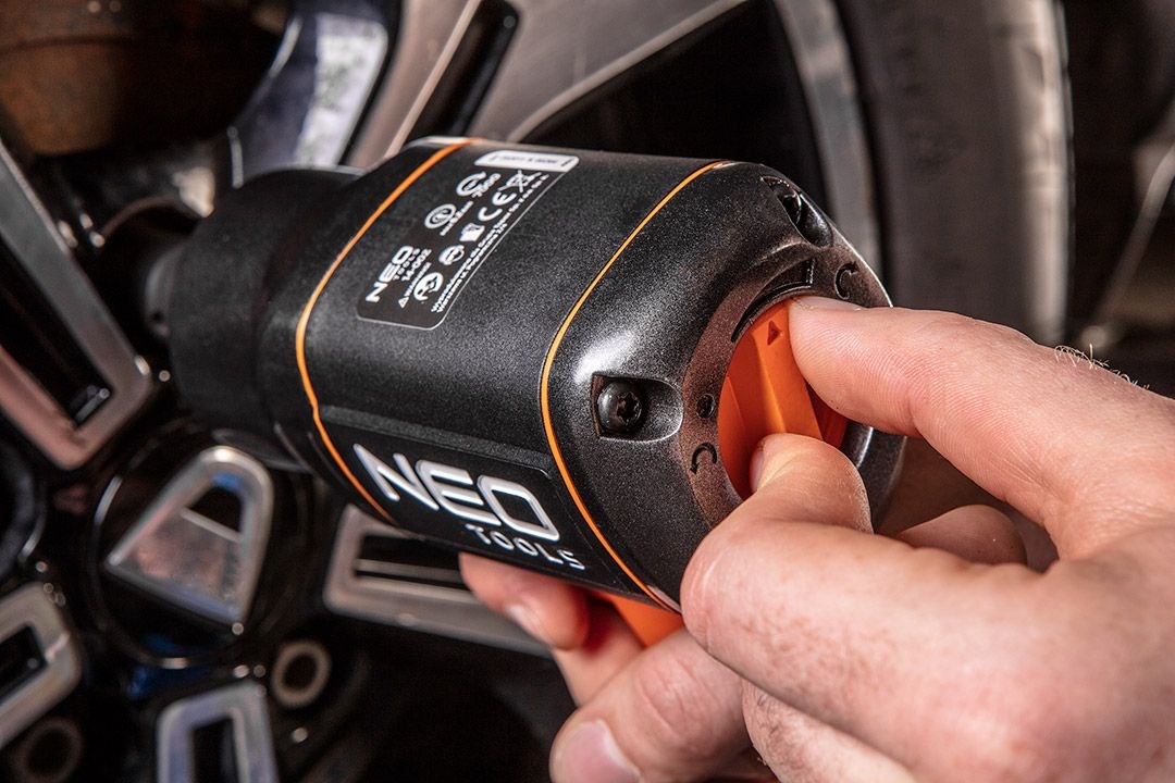 NEO tools 14-002 power screwdriver/impact driver NEO tools 14-002 power screwdriver/impact driver