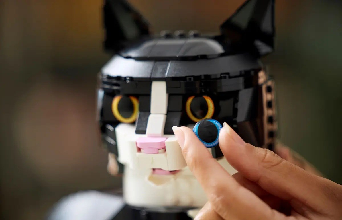 LEGO IDEAS 21349 Tuxedo Cat LEGO IDEAS 21349 Tuxedo Cat
