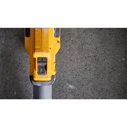 DeWALT DWE7800-QS floor polisher/sander DeWALT DWE7800-QS floor polisher/sander