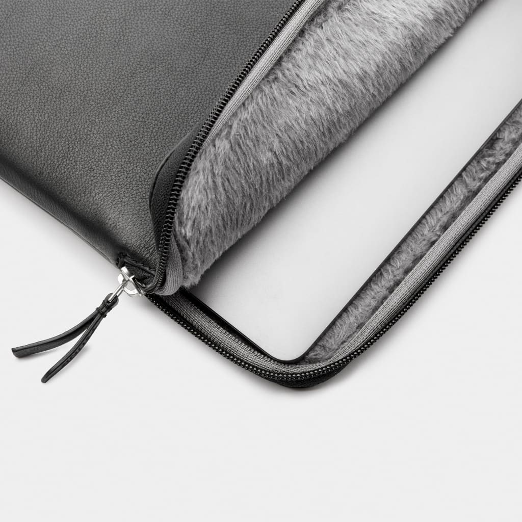 Trunk Leather Sleeve 35.6 cm (14") Sleeve case Black Trunk Leather Sleeve 35.6 cm (14") Sleeve case Black
