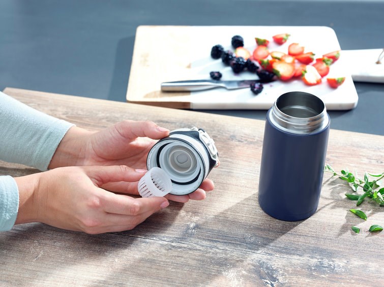 Leifheit 03247 travel mug 350 ml Black, Blue Stainless steel Leifheit 03247 travel mug 350 ml Black, Blue Stainless steel