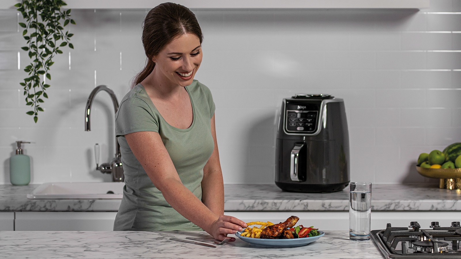 Ninja AF160 Single 5.2 L Stand-alone 1750 W Hot air fryer Grey Ninja AF160 Single 5.2 L Stand-alone 1750 W Hot air fryer Grey