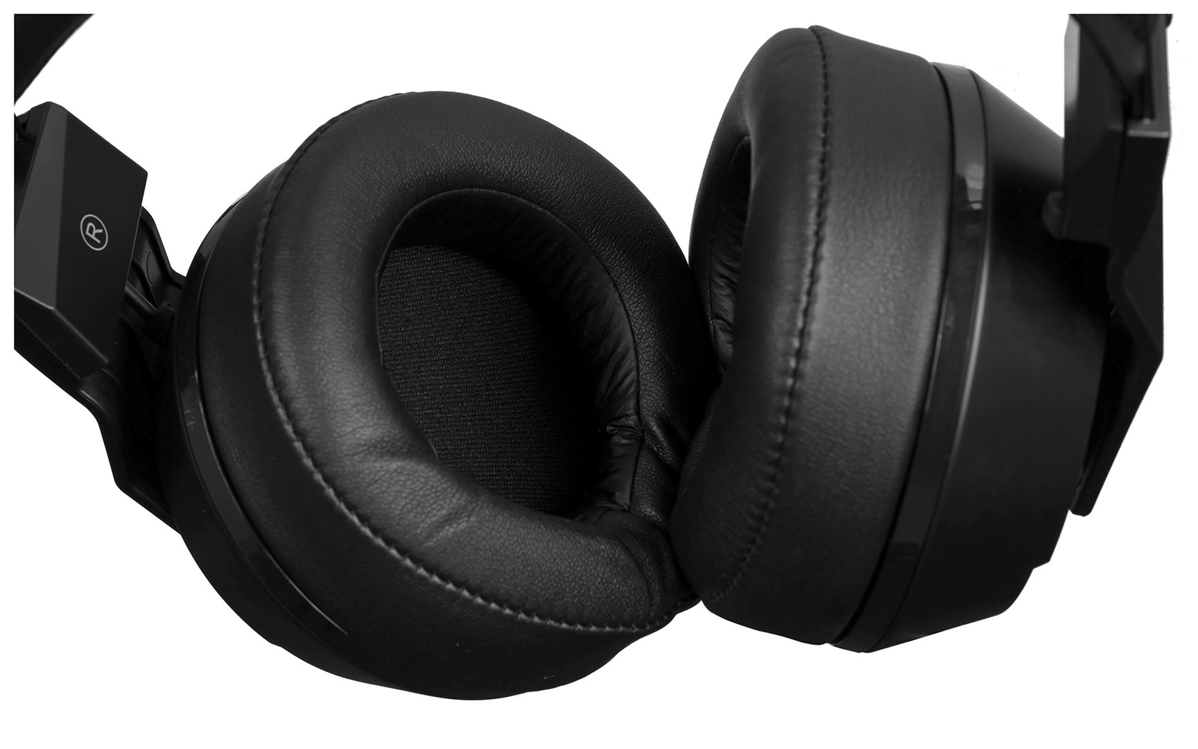 Mad Catz F.R.E.Q. 2 Headset Wired Head-band Gaming Black Mad Catz F.R.E.Q. 2 Headset Wired Head-band Gaming Black