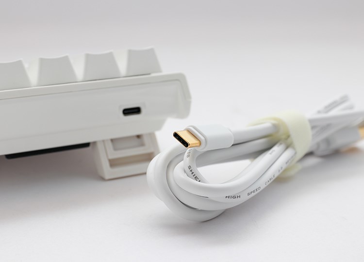 Ducky DKON2061ST keyboard Gaming USB QWERTZ German White Ducky DKON2061ST keyboard Gaming USB QWERTZ German White