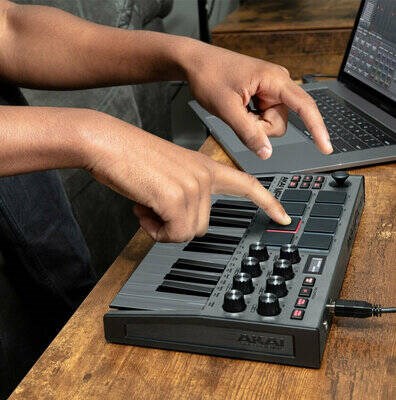 AKAI MPK Mini MK3 Control keyboard Pad controller MIDI USB Black, Grey AKAI MPK Mini MK3 Control keyboard Pad controller MIDI USB Black, Grey