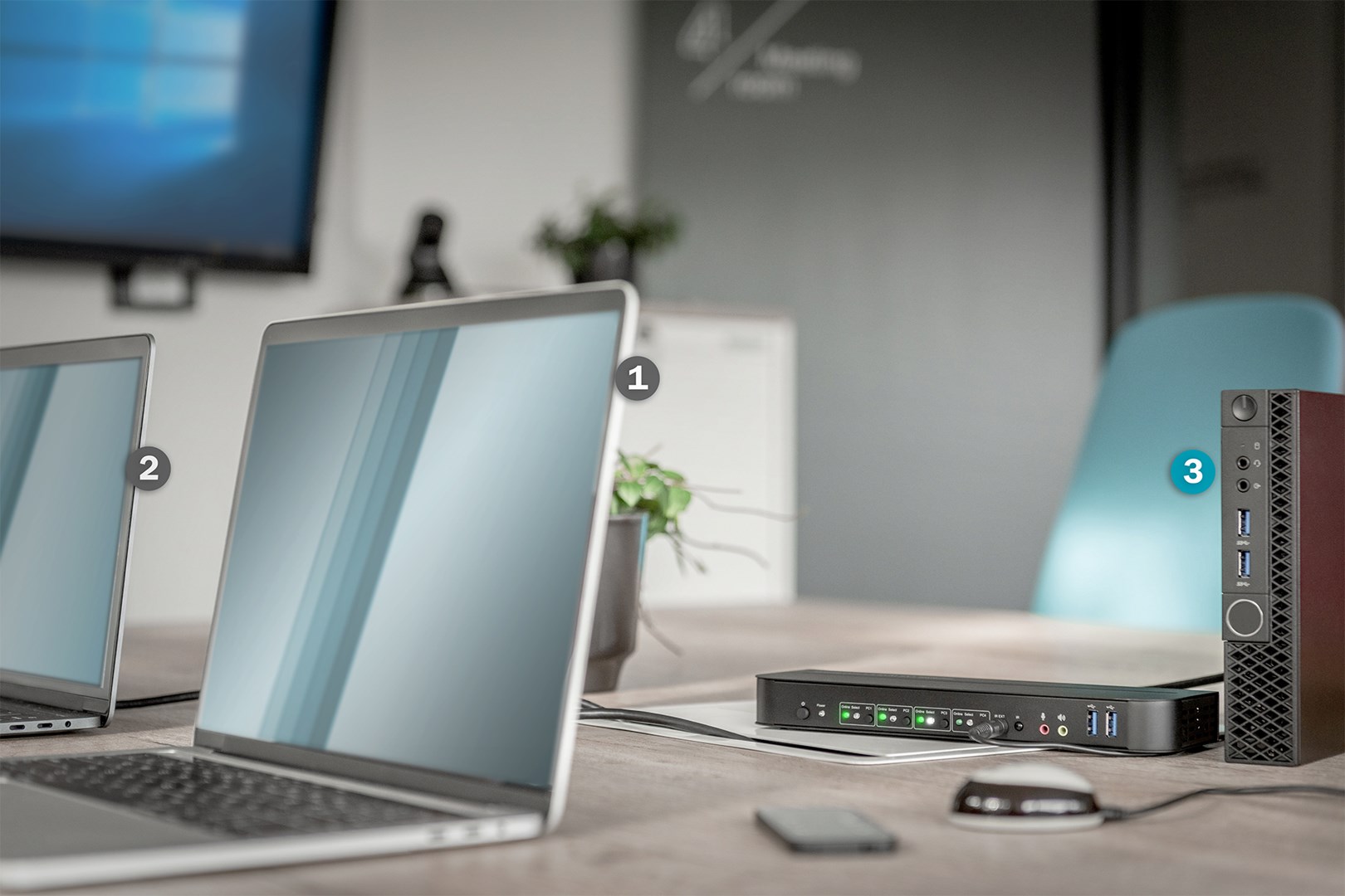 Digitus KVM Switch, 4-Port, 4K60Hz, 4 x DP in, 1 x DP/HDMI out Digitus KVM Switch, 4-Port, 4K60Hz, 4 x DP in, 1 x DP/HDMI out