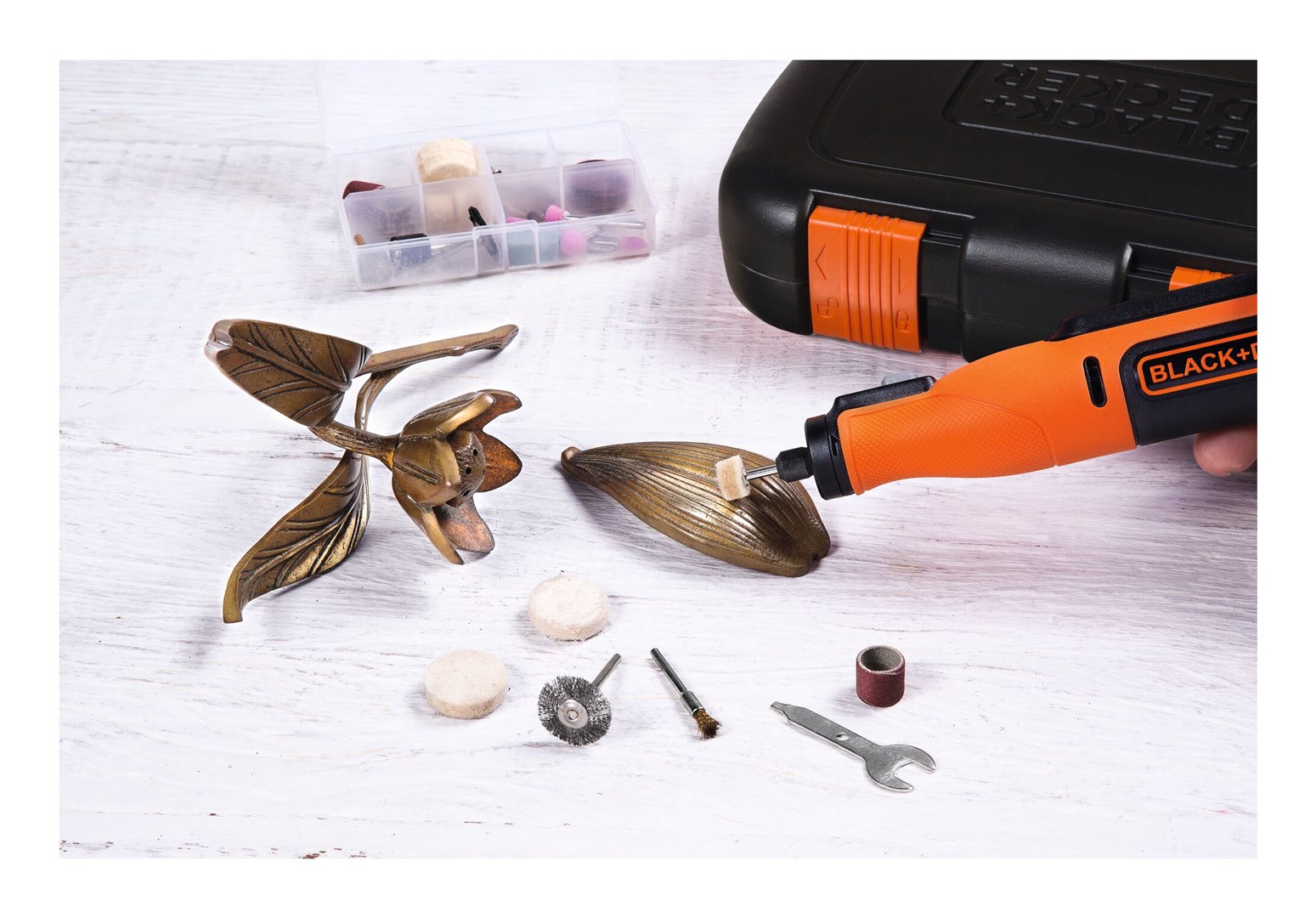 Black & Decker BCRT8IK-XJ rotary multi-tool Black & Decker BCRT8IK-XJ rotary multi-tool