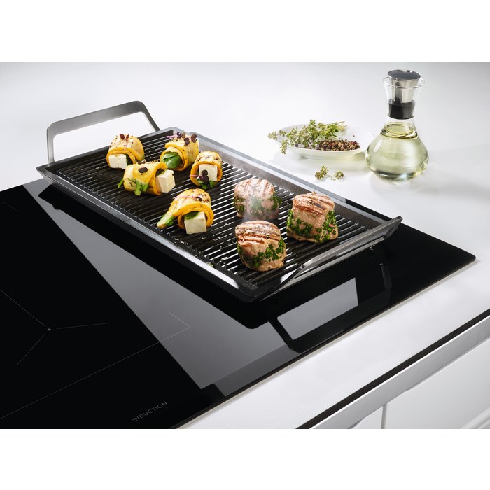 Electrolux EIV835 Black Built-in 80 cm Zone induction hob 5 zone(s) Electrolux EIV835 Black Built-in 80 cm Zone induction hob 5 zone(s)