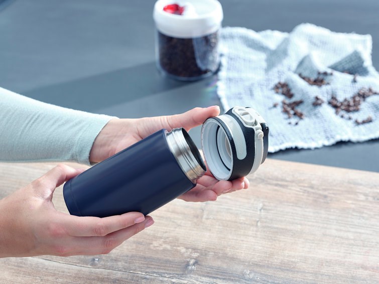 Leifheit 03247 travel mug 350 ml Black, Blue Stainless steel Leifheit 03247 travel mug 350 ml Black, Blue Stainless steel