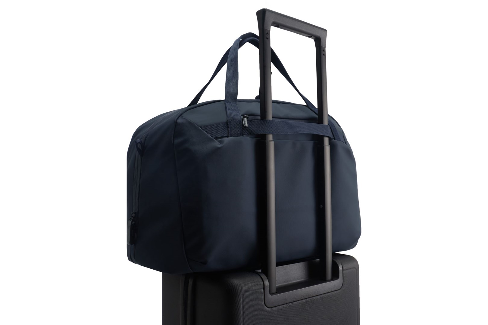 XD DESIGN URBAN BAG WATER RESISTANT DUFFLE NAVY P/N: P706.2925 XD DESIGN URBAN BAG WATER RESISTANT DUFFLE NAVY P/N: P706.2925