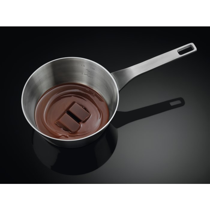 Electrolux EIV83443BW hob White Built-in Zone induction hob 4 zone(s) Electrolux EIV83443BW hob White Built-in Zone induction hob 4 zone(s)