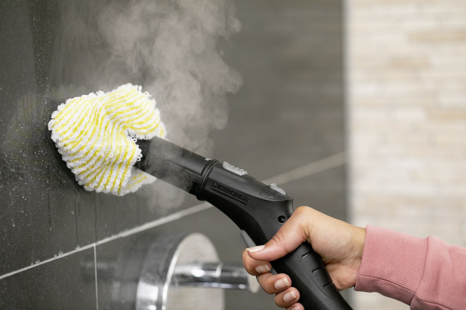 Kärcher SC 4 EasyFix IRON Cylinder steam cleaner 0.8 L 2000 W Black, White Kärcher SC 4 EasyFix IRON Cylinder steam cleaner 0.8 L 2000 W Black, White