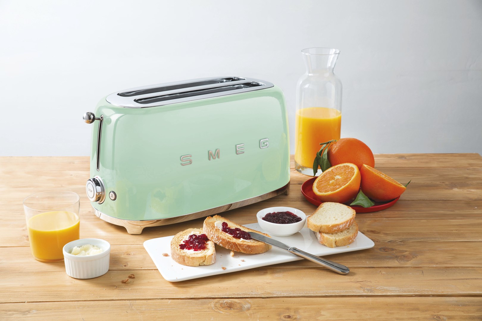 Smeg 50's Style Toaster TSF02PGEU Pastel Green Smeg 50's Style Toaster TSF02PGEU Pastel Green