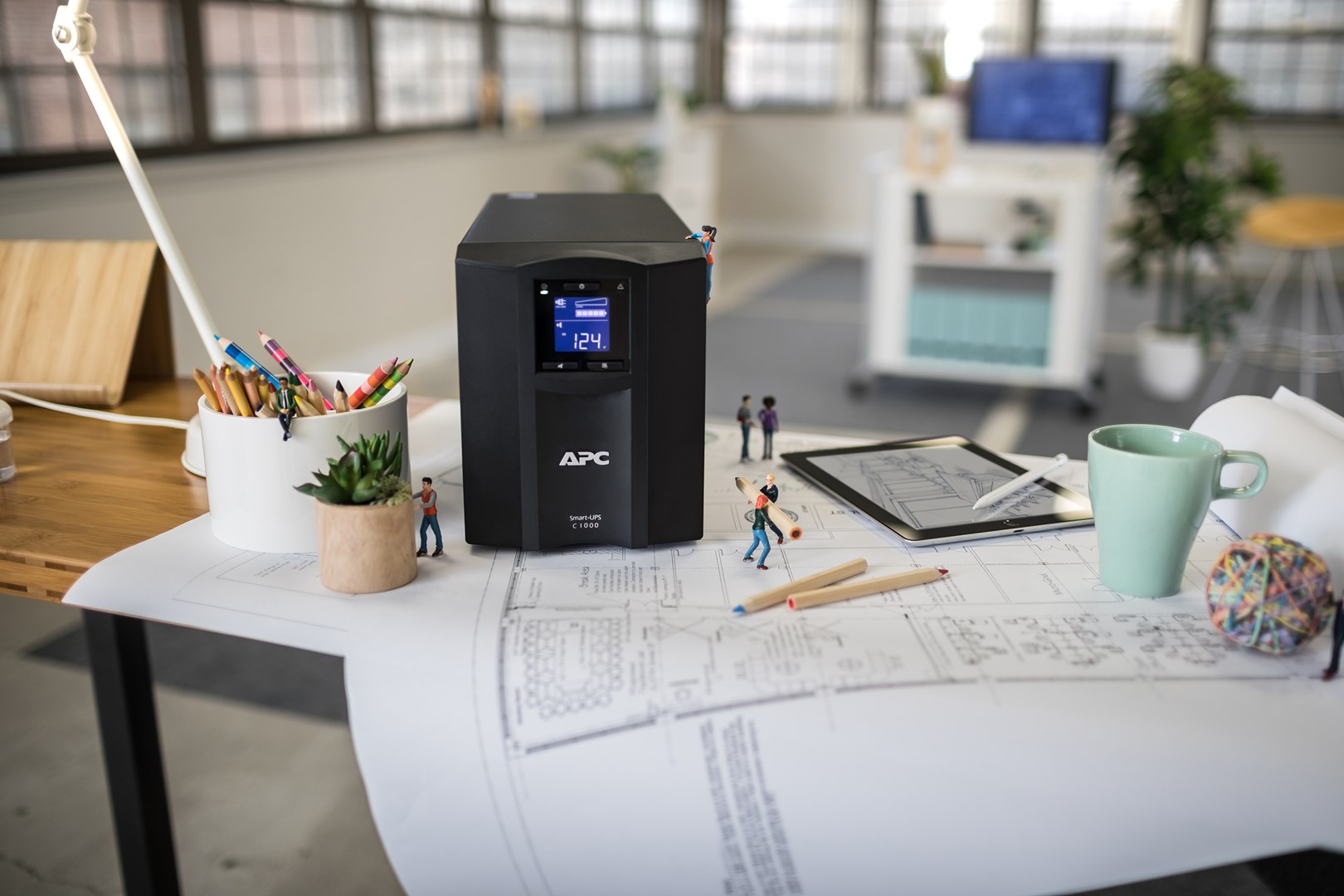 APC Smart-UPS C, Line Interactive, 1000VA, Tower, 230V, 8x IEC C13 outlets, SmartConnect port, USB and Serial communication, AVR, Graphic LCD APC Smart-UPS C, Line Interactive, 1000VA, Tower, 230V, 8x IEC C13 outlets, SmartConnect port, USB and Serial communication, AVR, Graphic LCD