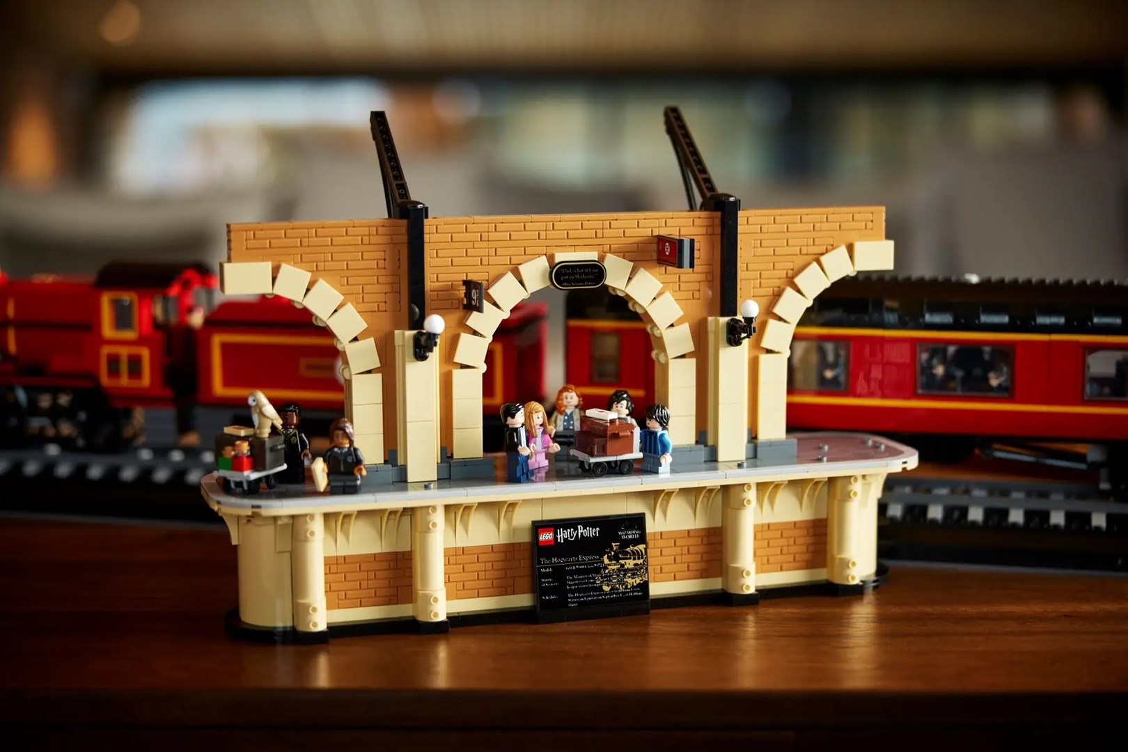 LEGO HARRY POTTER 76405 HOGWARTS EXPRESS - COLLECTORS' EDITION LEGO HARRY POTTER 76405 HOGWARTS EXPRESS - COLLECTORS' EDITION
