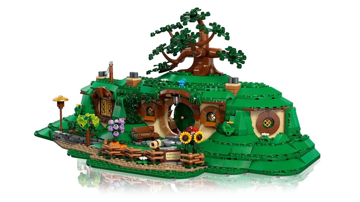 LEGO ICONS 10354 The Lord of the Rings: Shire LEGO ICONS 10354 The Lord of the Rings: Shire