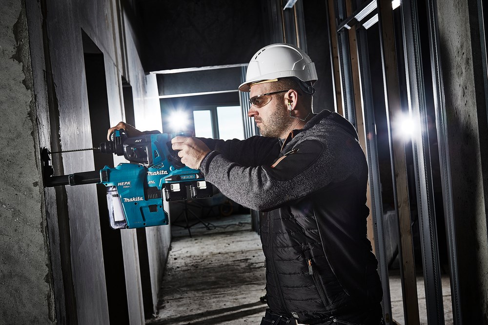 MAKITA DRILL HAMMER SDS-PLUS 2x18V 2.8J WITHOUT BATTERIES AND CHARGER DHR280Z MAKITA DRILL HAMMER SDS-PLUS 2x18V 2.8J WITHOUT BATTERIES AND CHARGER DHR280Z
