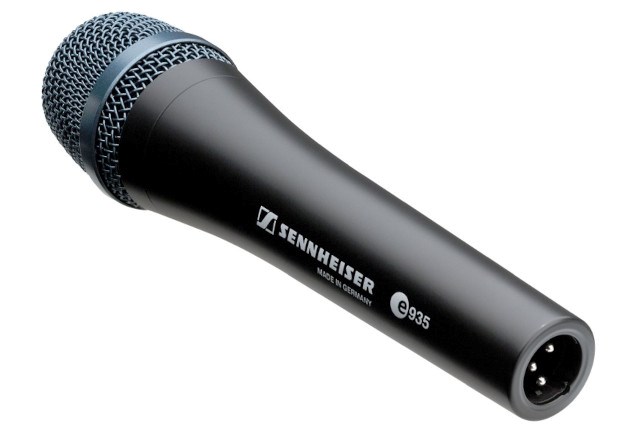 Sennheiser e 935 - dynamic microphone, cardioid, vocal Sennheiser e 935 - dynamic microphone, cardioid, vocal