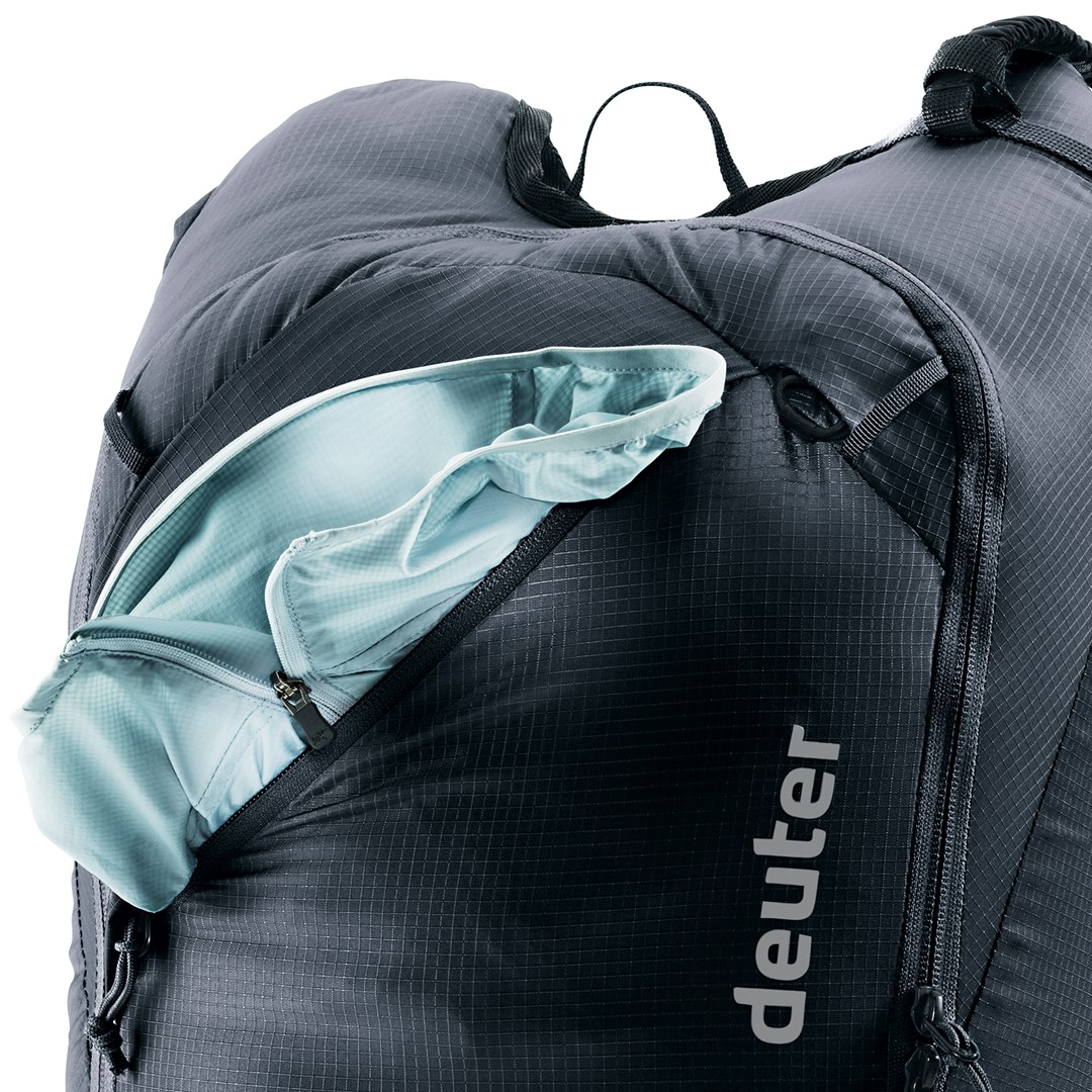 Deuter Updays 20 skydiving backpack black Deuter Updays 20 skydiving backpack black