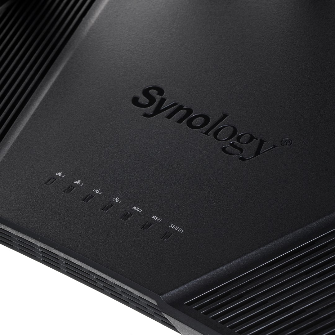 Synology RT6600ax Router WiFi6 1xWAN 3xGbE 1x2.5Gb wireless router Tri-band (2.4 GHz / 5 GHz / 5 GHz) Black Synology RT6600ax Router WiFi6 1xWAN 3xGbE 1x2.5Gb wireless router Tri-band (2.4 GHz / 5 GHz / 5 GHz) Black