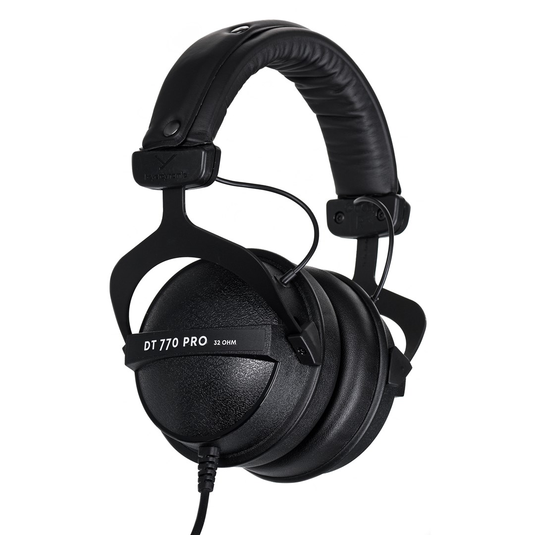 Beyerdynamic DT 770 PRO 32 Ω - closed studio headphones Beyerdynamic DT 770 PRO 32 Ω - closed studio headphones