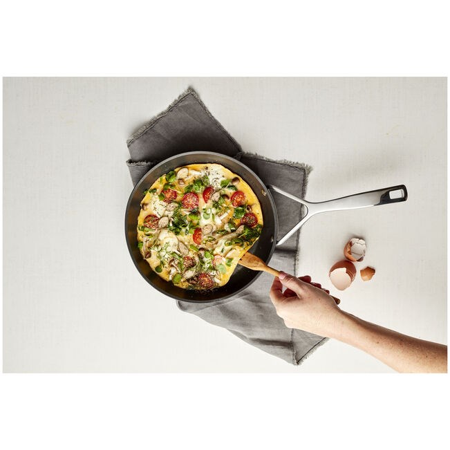 Demeyere Alu Pro 5 All-purpose pan Round Demeyere Alu Pro 5 All-purpose pan Round
