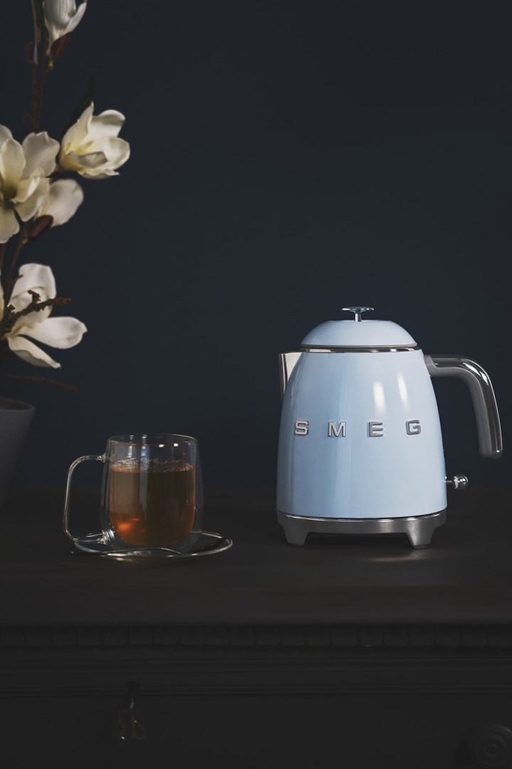 SMEG Kettle Mini 0.8L Pastel Blue KLF05PBEU SMEG Kettle Mini 0.8L Pastel Blue KLF05PBEU
