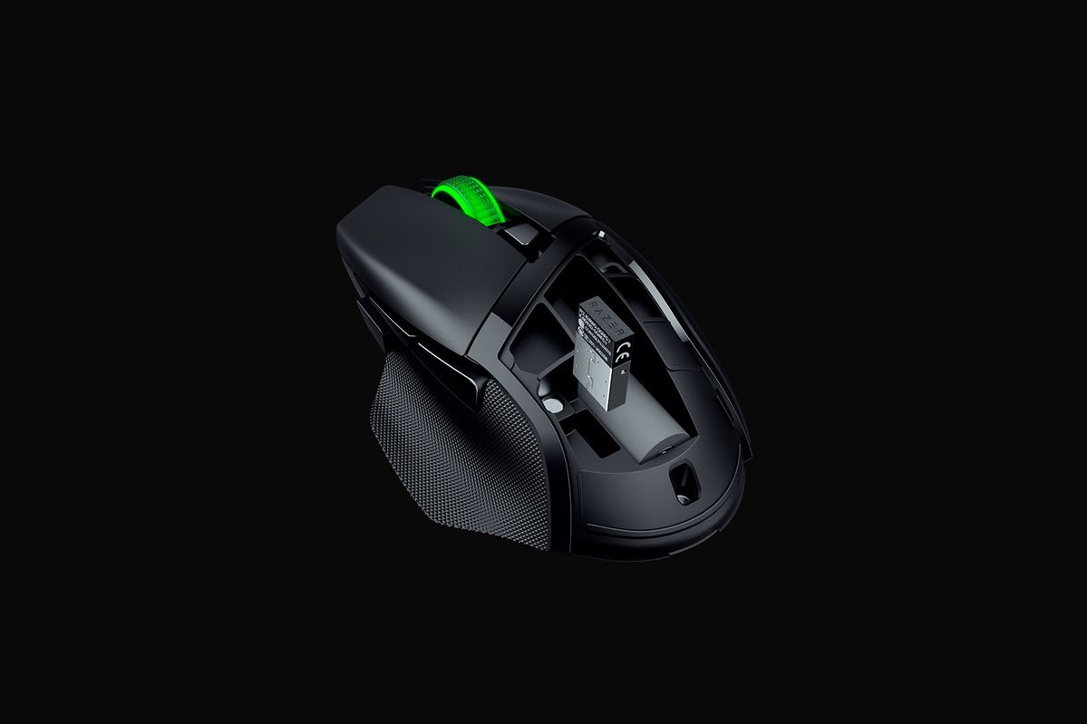 RAZER Basilisk V3 X HyperSpeed powerd RAZER Basilisk V3 X HyperSpeed powerd