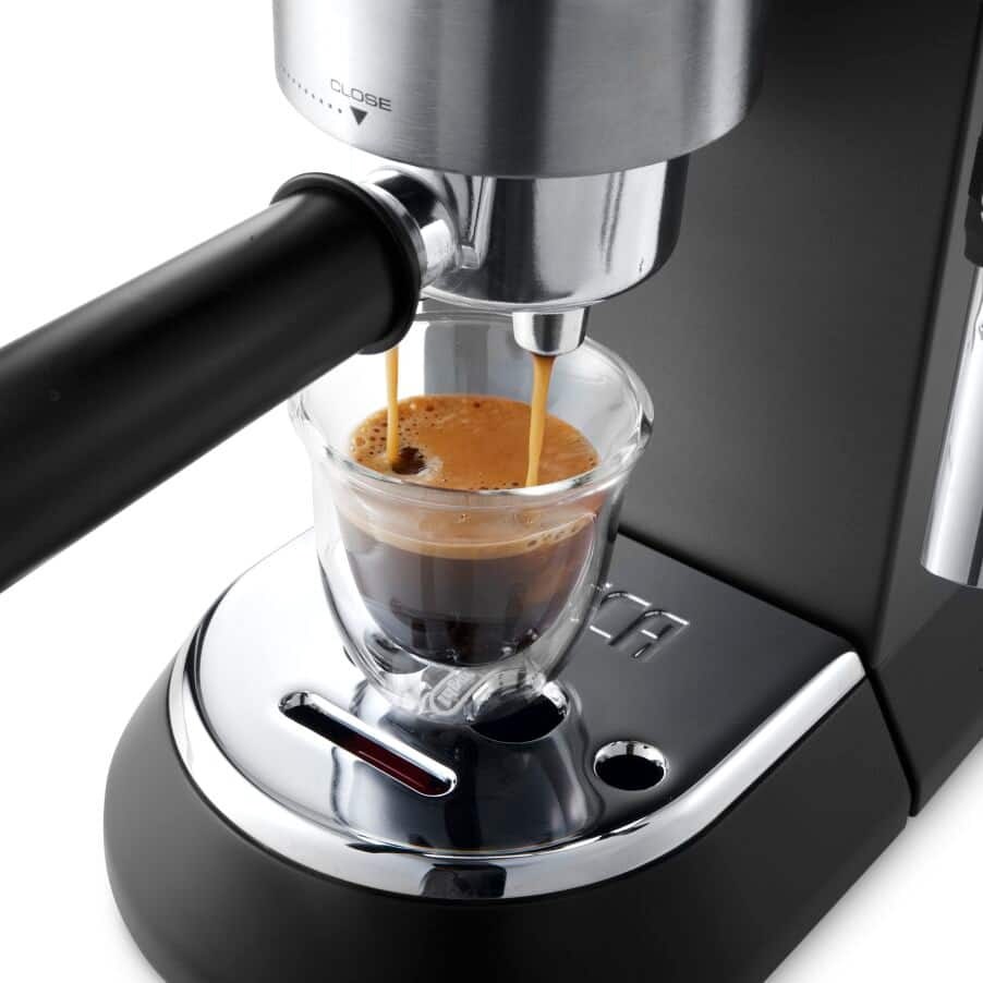 De’Longhi Dedica Style EC685.BK Semi-auto Espresso machine 1.1 L De’Longhi Dedica Style EC685.BK Semi-auto Espresso machine 1.1 L