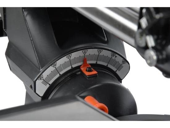 YATO MITER SAW 1800W WITH FEED, LASER 305mm YATO MITER SAW 1800W WITH FEED, LASER 305mm