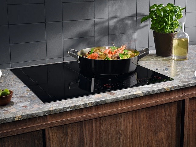 ELECTROLUX induction hob CIS62450 ELECTROLUX induction hob CIS62450
