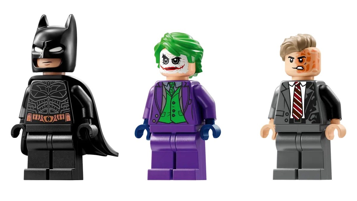 LEGO BATMAN 76303 Batman Tumbler vs. Two-Face & The Joker LEGO BATMAN 76303 Batman Tumbler vs. Two-Face & The Joker
