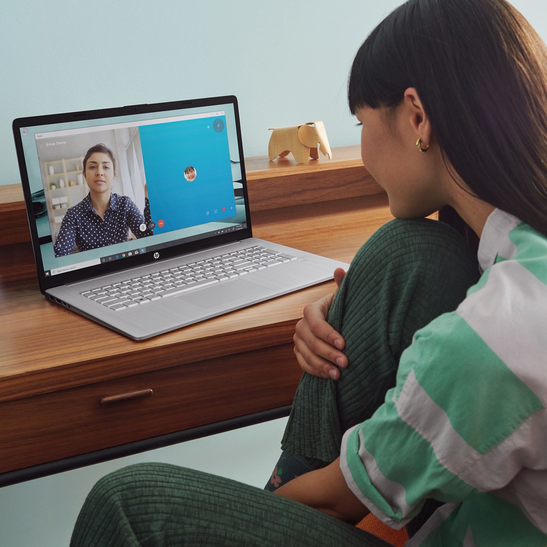 HP 17-CN300-AJ7Z9U8 Intel® Core™ i5 i5-1334U Laptop 43.9 cm (17.3") HD+ 8 GB DDR4-SDRAM 256 GB SSD Wi-Fi 6 (802.11ax) Windows 11 Home Silver New Repack/Repacked HP 17-CN300-AJ7Z9U8 Intel® Core™ i5 i5-1334U Laptop 43.9 cm (17.3") HD+ 8 GB DDR4-SDRAM 256 GB SSD Wi-Fi 6 (802.11ax) Windows 11 Home Silver New Repack/Repacked