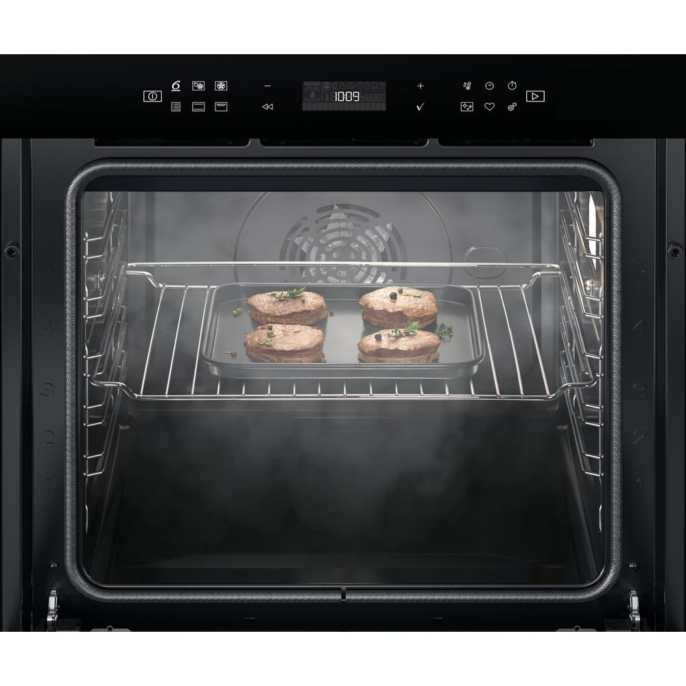 Whirlpool W6 OS4 4S1 H2 BL 73 L Black Whirlpool W6 OS4 4S1 H2 BL 73 L Black