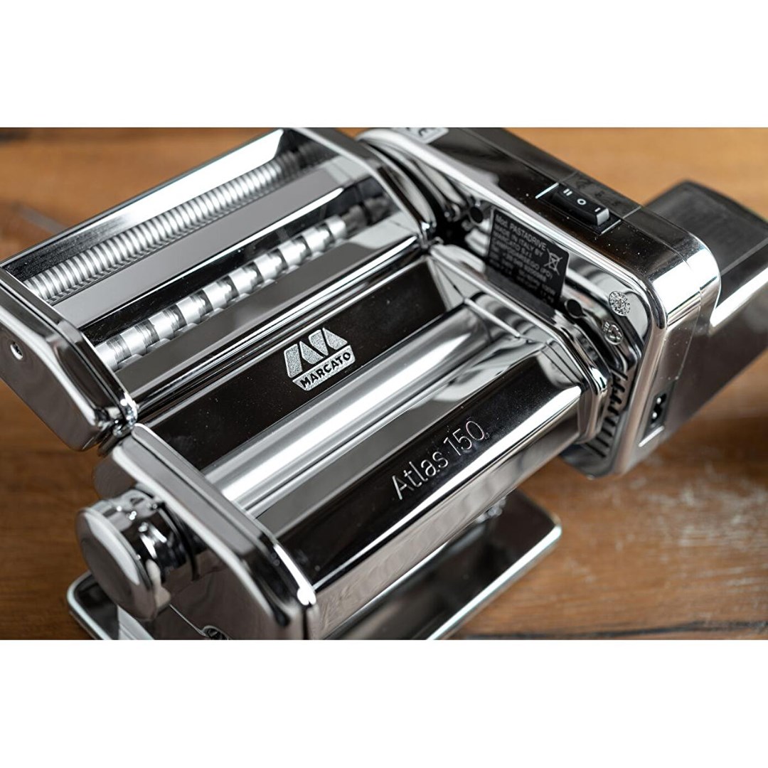 Atlas Pasta Maker with Motor, Silver Atlas Pasta Maker with Motor, Silver