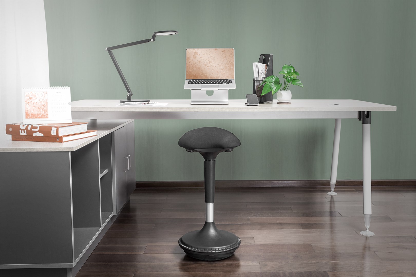 Digitus Ergonomic Stool / Standing Aid, Height-Adjustable with Gas Pressure Spring Digitus Ergonomic Stool / Standing Aid, Height-Adjustable with Gas Pressure Spring