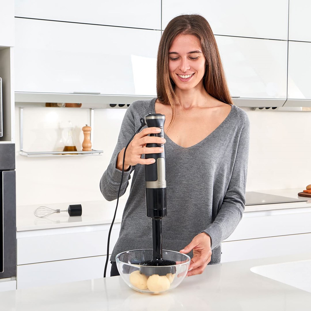 Immersion blender Black+Decker BXHBA1500E (1500W; black) Immersion blender Black+Decker BXHBA1500E (1500W; black)